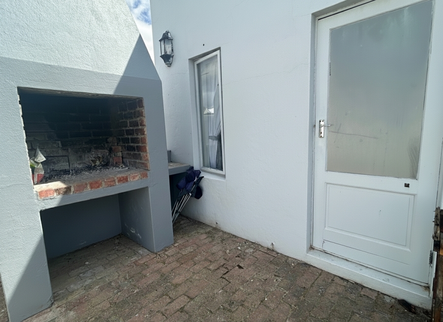 3 Bedroom Property for Sale in Bredasdorp Western Cape